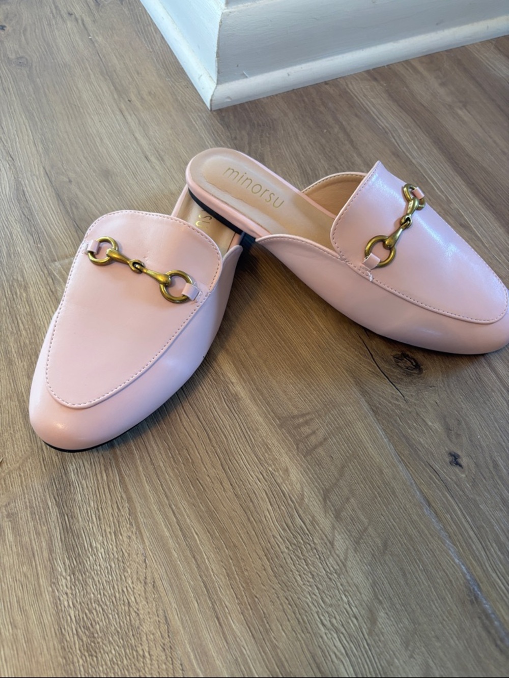 Pink Leather Slip-On Mule with Gold Chain Detail